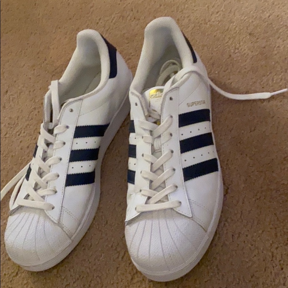 Men’s Superstars